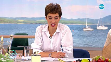 За майчинството - Риана с впечатляваща сесия в напреднала бременност - „На кафе”