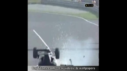 Formula 3 Crash Точно Преди Финала !
