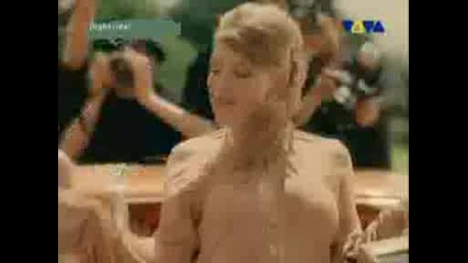 Fergie - London Bridge
