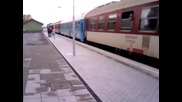бръз влак потегля от гр Пазарджик