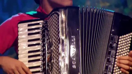 Paula Fernandes - Costumes