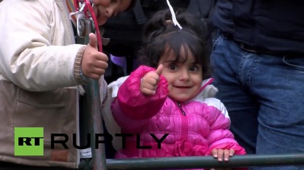 Germany: Refugees wait hours to enter Germany from Passau border