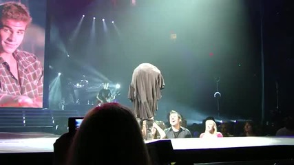 Miley Cyrus - When I Look At You ( Live ) Високо Качество 