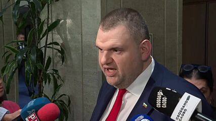 Как партиите реагираха на избора на Радев да връчи третия мандат на АПС