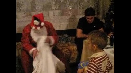 Дядо Коледа и Митко 