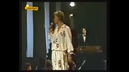 Dionne Warwick , Heartbreaker.