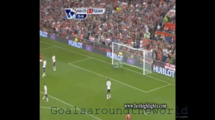 Първият гол на Ван Перси за Юнайтед