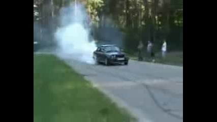 Bmw E30 M Power August 