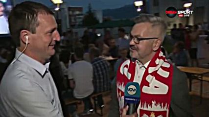 Посланиците на Германия и Полша гледат мача