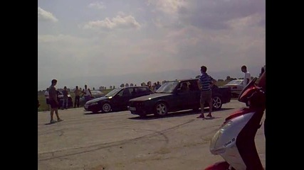 Honda Civic Vs Bmw - Пищигово