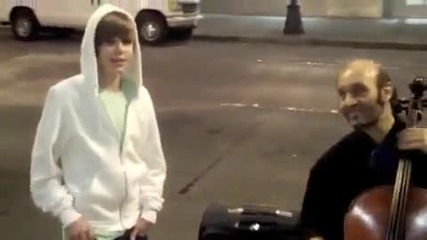 Justinbieber moon walking with his favorite song (billie Jean) 