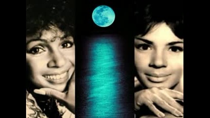 Moon River - Shirley Bassey 