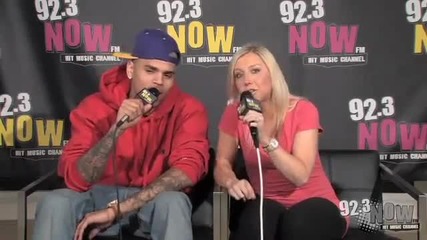 6 въпроса за 60 секунди - Chris Brown