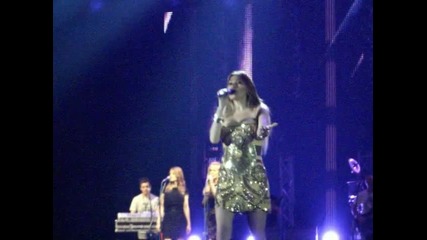 Ceca - Pustite me da ga vidim (arena Armeec live)