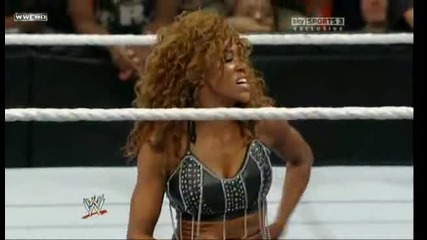 Raw 02.08.10 - Natalya, Gail Kim and Eve Torres vs Tamina, Alica Fox and Jillian Hall 