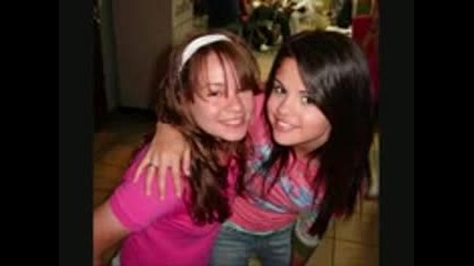 pictures of selena gomez and demi lovato