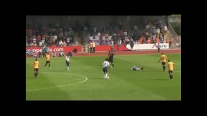 Lee Chung Yong счупи крак 30-07-2011