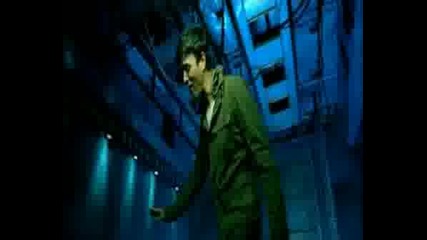 Enrique Iglesias - Tired Of Being Sorry