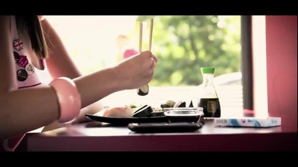 Ice Cream - Те карам да вибрираш ( Официално Видео - 2012 )