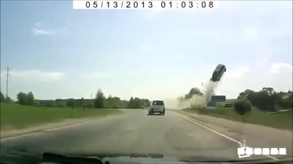 Ужасна катастрофа в Русия - Експлозия на предната гума