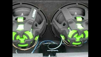 [ 2 Fusion Subwoofers 15 Car Audio System ]