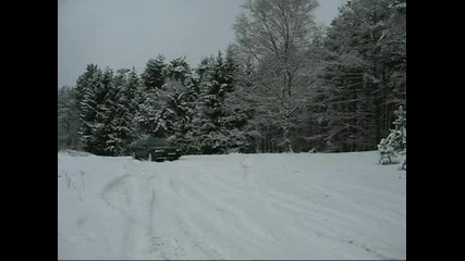 Audi V8 snow 