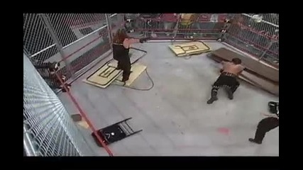 Кеч класика:lockdown 2005 Jeff Hardy vs. Raven