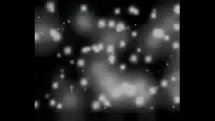 785