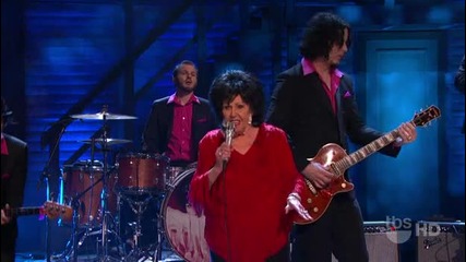 Wanda Jackson - Funnel of Love [conan 25/01/2011)