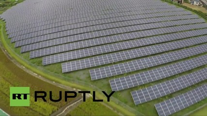 Япония: Дрон разкрива необятността на Слънчевата електроцентрала в Айкава