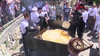 В Казан сготвиха 118-сантиметров телешки пай