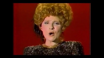 Brenda Lee - Someone Loves You Honey