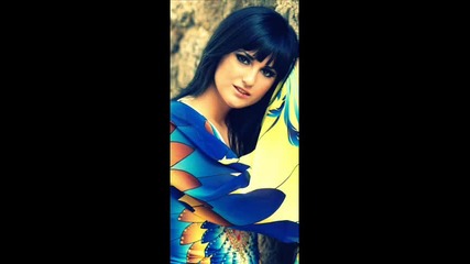 Соня Иванова 2012 - Черната и лудата ( C D - R I P )