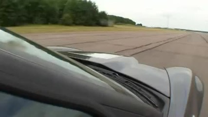 Porsche 911 Gt2 v Corvette Zr1 