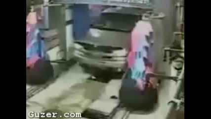 (смях) Идиот vs Автомивка
