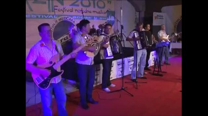Adis Topcagic-sto zivota Cazin Fest 2010