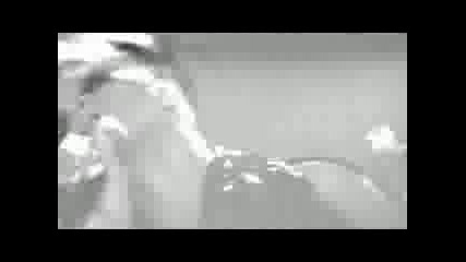 Rihanna - Rockstar 101 ft. Slash 