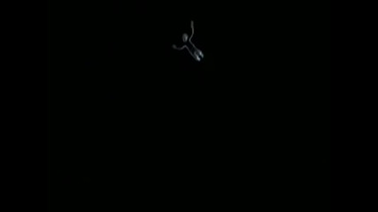 Извънземно На Изпит По Управление На Светлинен Лъч