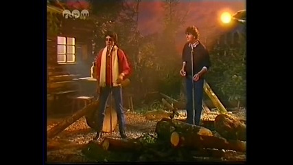 Hammond & West - Give A Little Love