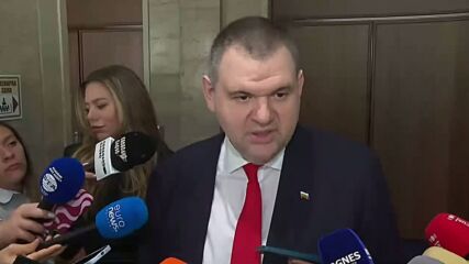Пеевски: Ако покажат 36 фактури за мои полети, платени от фирма "Спектрум", подавам оставка като лидер на ДПС