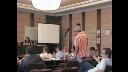 Извънредна общинска сесия в Добрич за референдум относно проучването за шистов газ - част 4 от 6