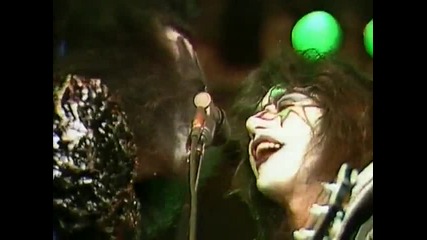 Kiss - I Was Made For Lovin` You (live)