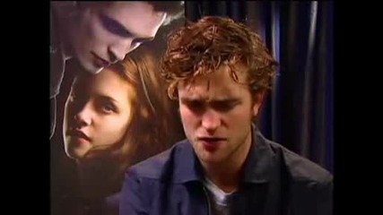 Robert Pattinson - wfaa.com Interview