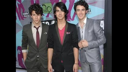 Jonas Brothers - Please Be Mine ( Пълна Версия + Download Link )