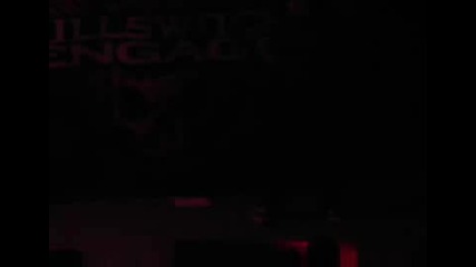 01 - Killswitch Engage - A Bid Farewell (stpaulmn03 - 20 - 05)