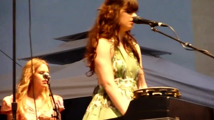 She & Him - Sentimental Heart (2010) La Times Food & Wine Festival