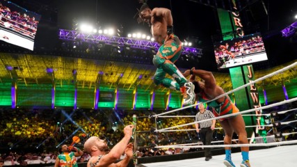 Kofi Kingston takes to the air against Cesaro: WWE Crown Jewel 2018 (WWE Network Exclusive)