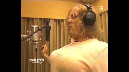 Luise bei Sido Part2(aggromuzik.de).mpg