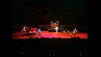 Journey - Who's Crying Now (live In Tokyo 1983)