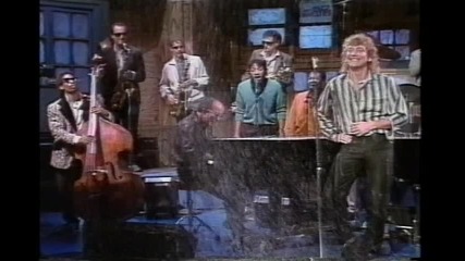 Robert Plant - Santa Claus Is Back In Town